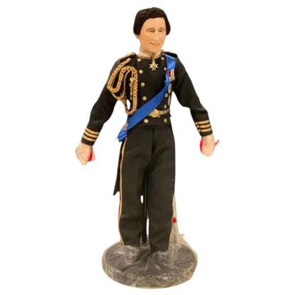 Boneco Colecionável Vintage The Prince Charles Bridegroom Doll by Danbury Mint - Porcelana