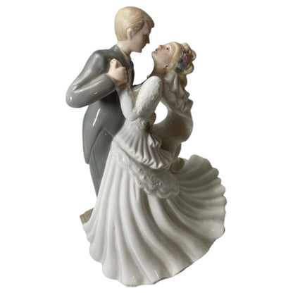 Estatueta Musical Vintage Casal de Noivos - Casamento Caixa de Música