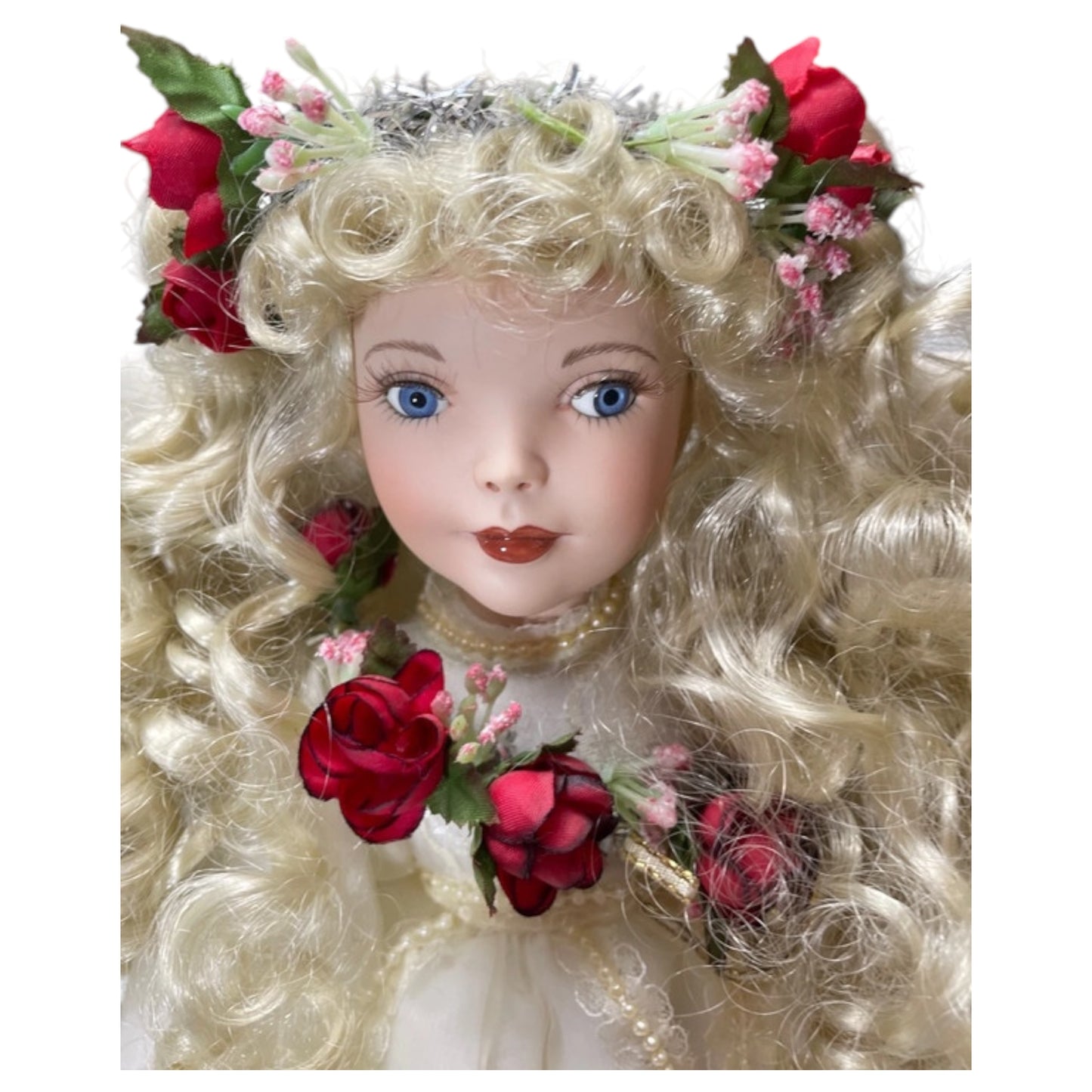 Boneca de Porcelana Vintage – Angel of Love da Paradise Galleries Premier Edition