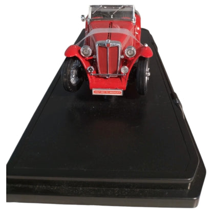 1947 MG TC Midget Die-Cast 1:18 l Road Signature – Colecionável