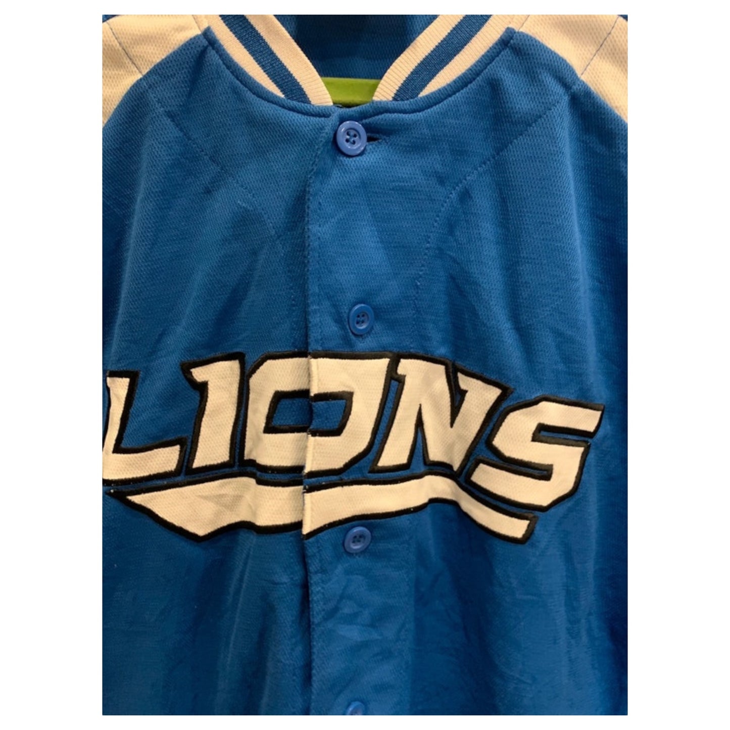 Baseball Jersey Lions Fanclub - T-Shirt Desportiva Japão Azul e Branco (Y2K Street Style) - Madame Surtô Vintage Shop