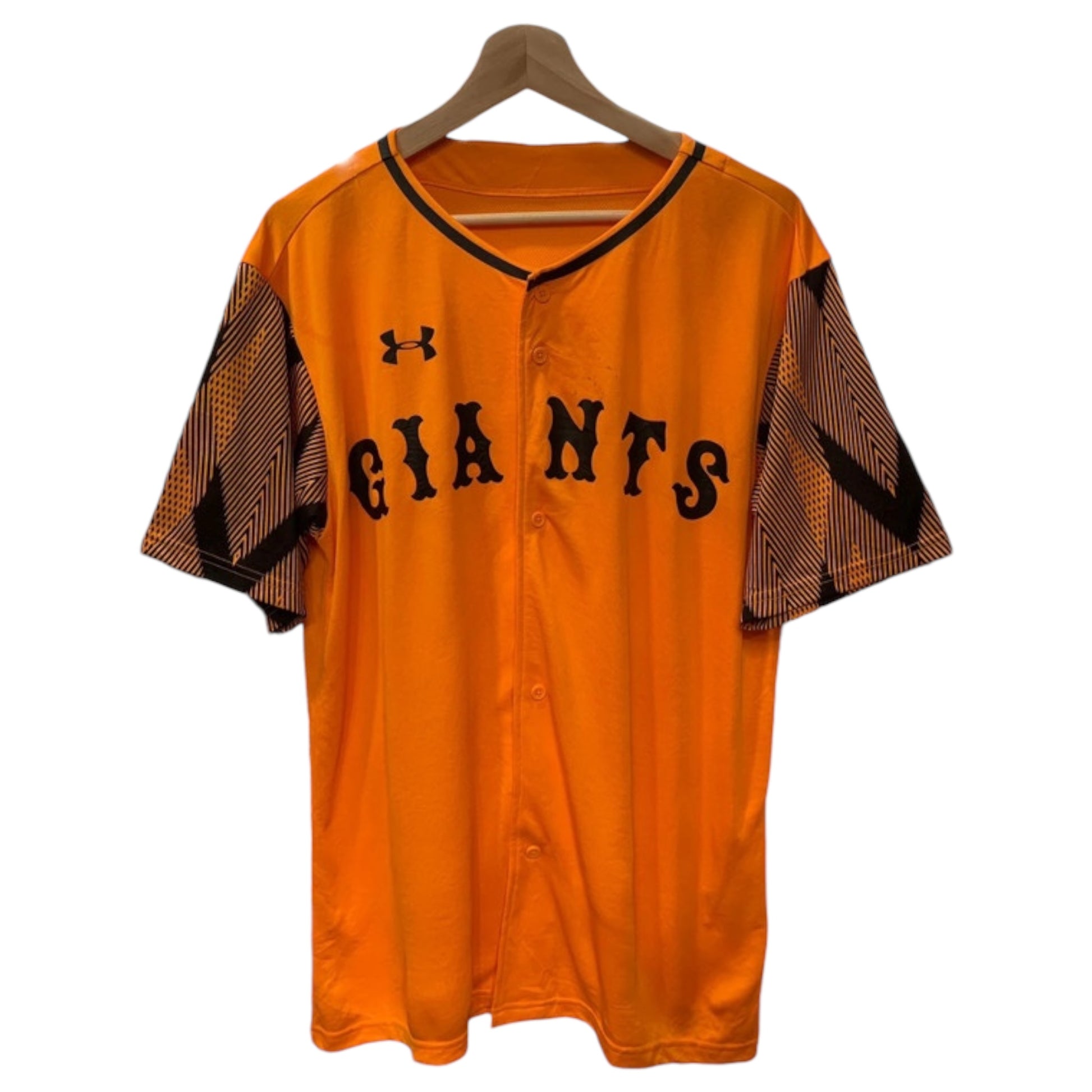 Camisa Baseball Giants – Laranja e Preto Under Armour - Madame Surtô Vintage Shop