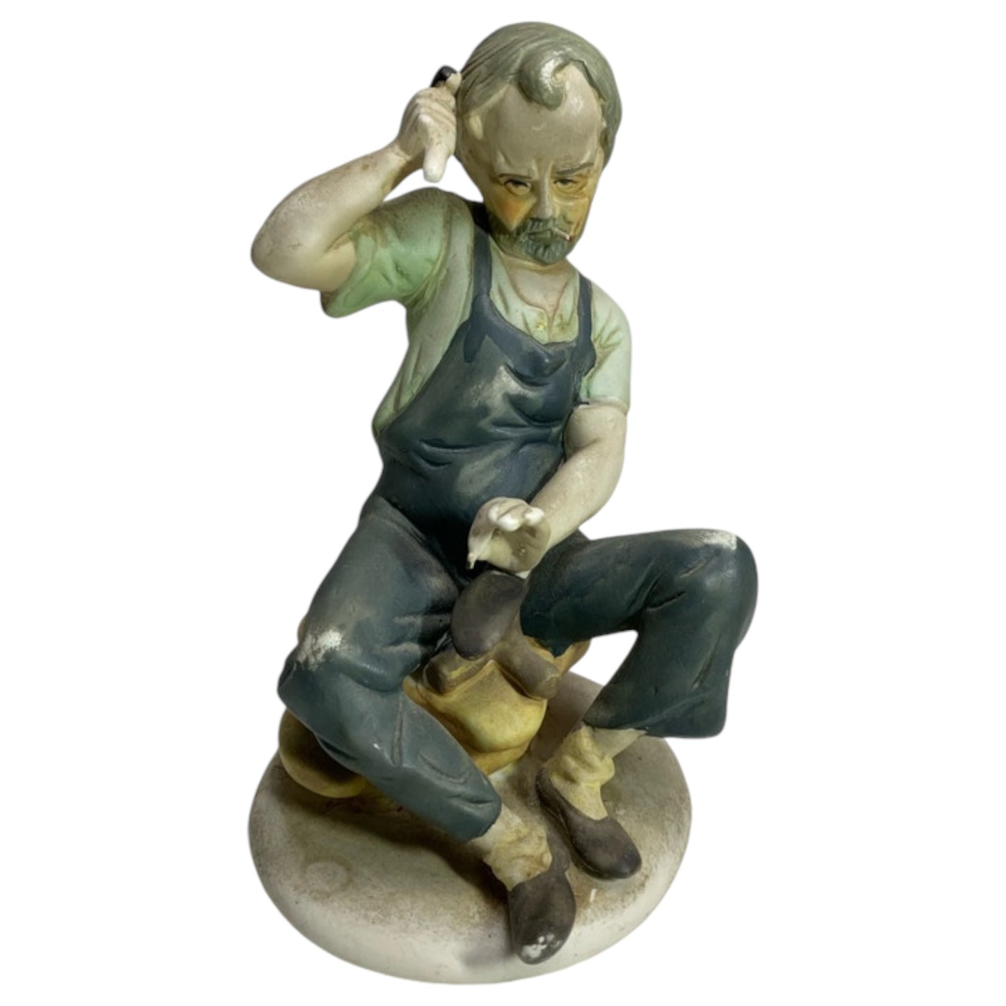 Estatueta Vintage Senhor Sapateiro – Porcelana / Cerâmica