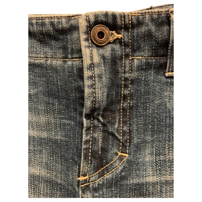 Saia Jeans Versace Jeans Couture Blue Denim – Design Moderno com Racha Frontal, Tamanho 28/42 (M/L) - Madame Surtô Vintage Shop