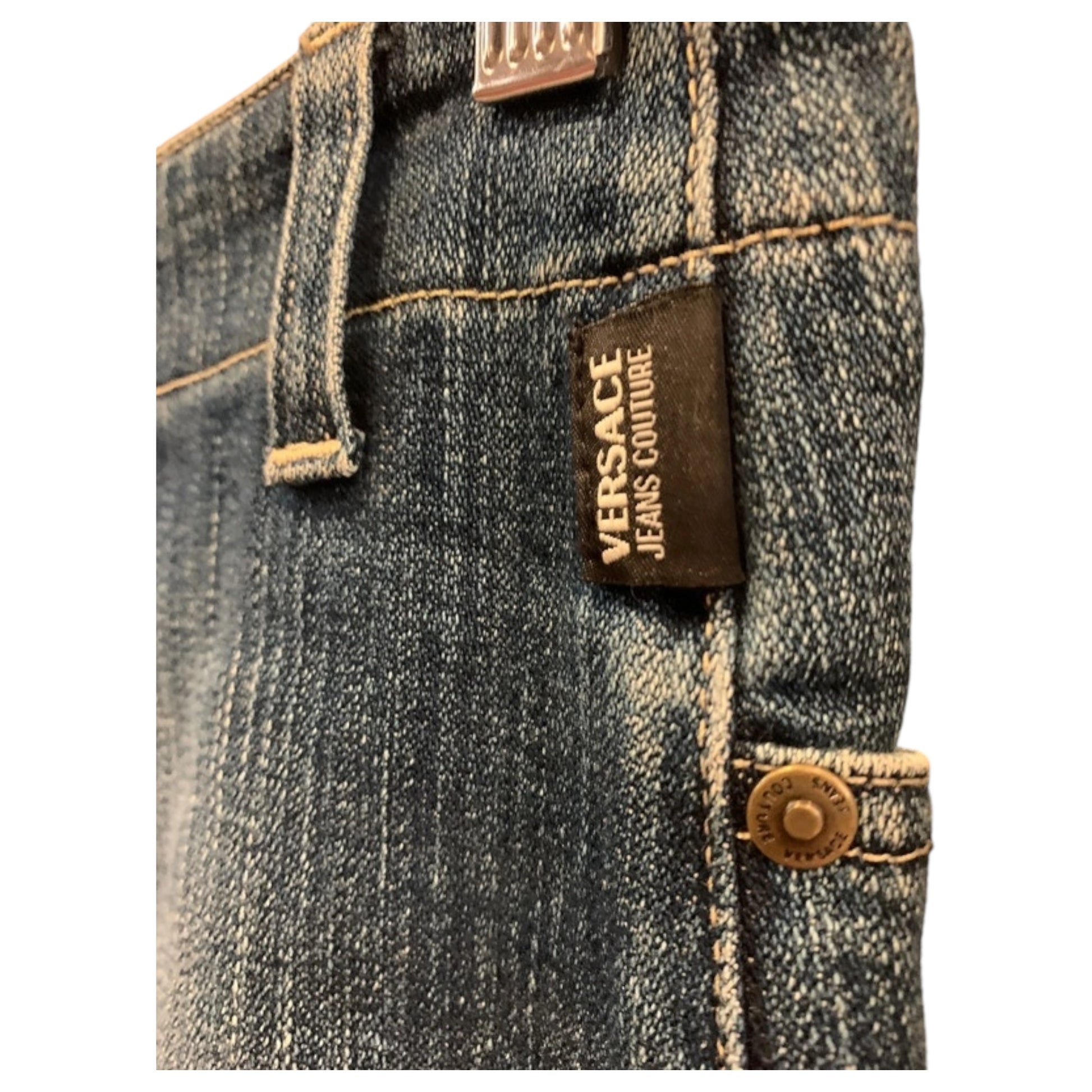 Saia Jeans Versace Jeans Couture Blue Denim – Design Moderno com Racha Frontal, Tamanho 28/42 (M/L) - Madame Surtô Vintage Shop