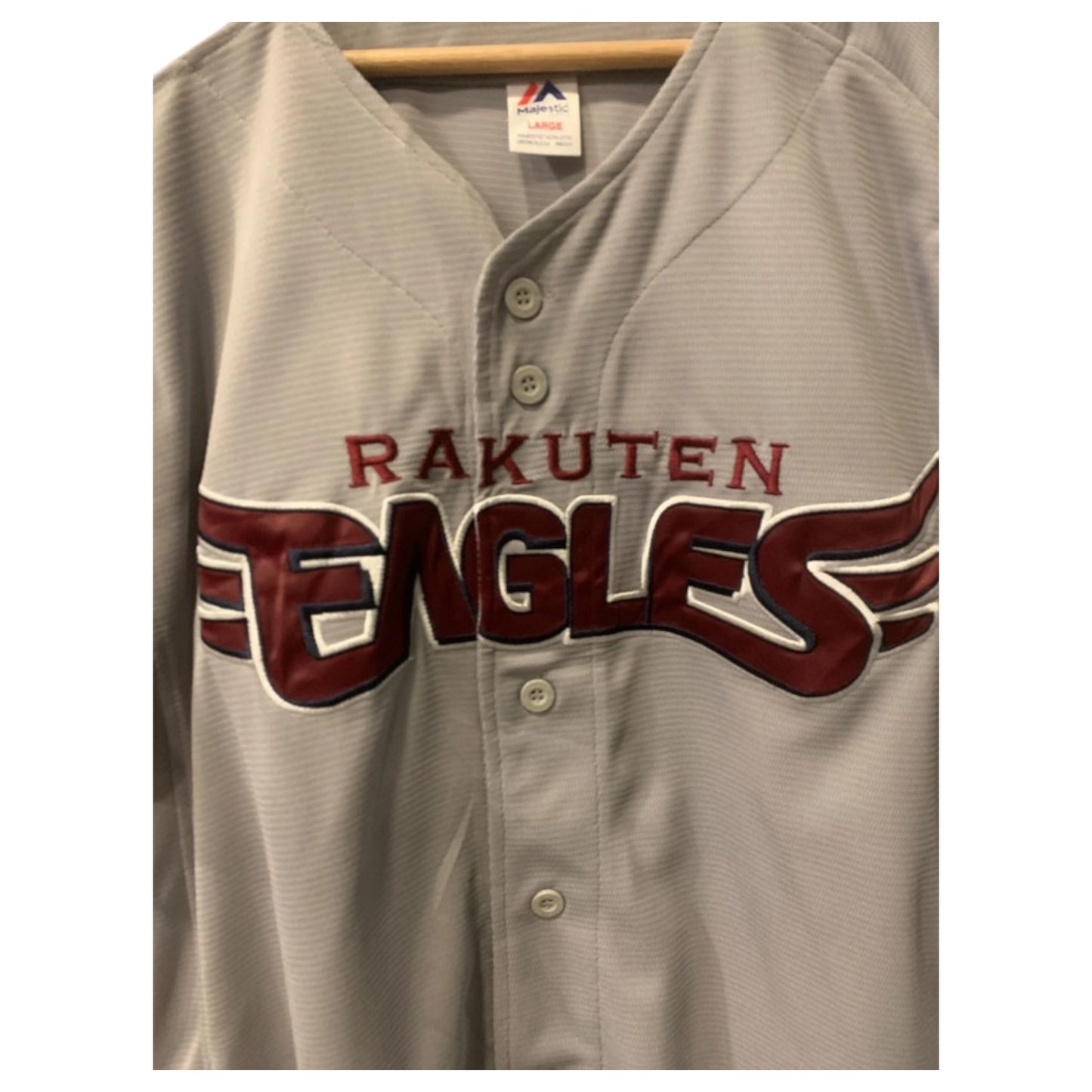 Jerseys Baseball Japonesa Rakuten Eagles Cinza – Diversos Tamanhos - Madame Surtô Vintage Shop