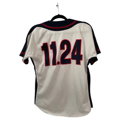 Jersey Baseball Lovers by Reward 11.24 – Branca, Azul e Vermelha - Camisa Japonesa - Madame Surtô Vintage Shop