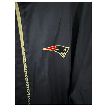 Casaco Masculino NFL New England Patriots – Azul marinho, Reebok, Tamanho 2XL, Logo NFL - Madame Surtô Vintage Shop