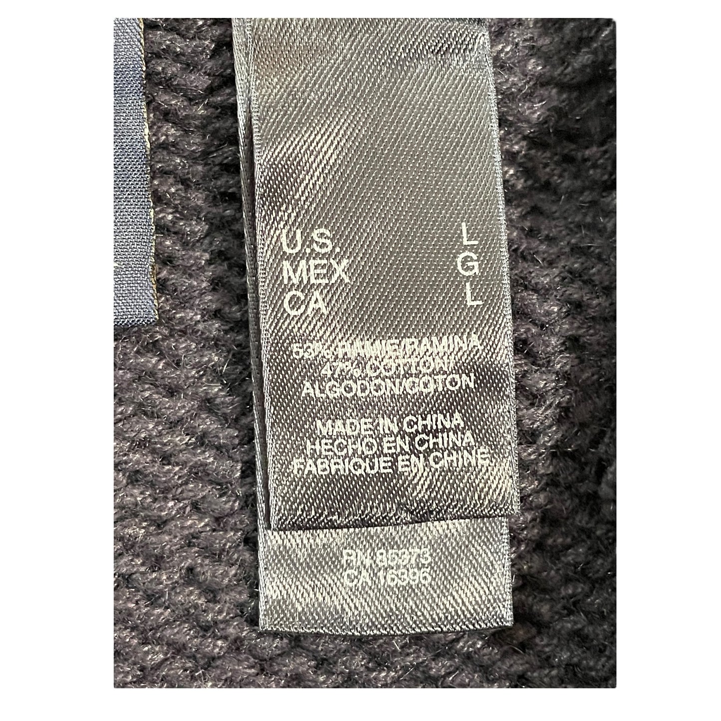 Casaco de Crochê Náutico Crazy Horse Liz Claiborne - Tamanho M, Anos 90, Estilo Marítimo - Madame Surtô Vintage Shop