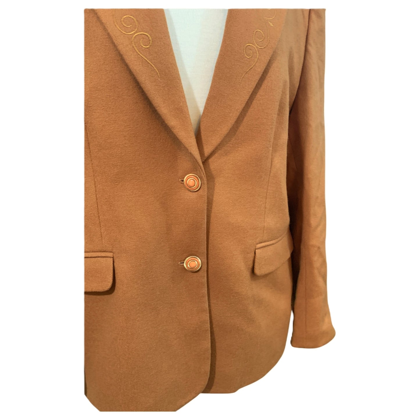 occasionnel. Dit par ChatGPT : Blazer marron caramel vintage – Revers brodé doré, Maja Portugal, XL