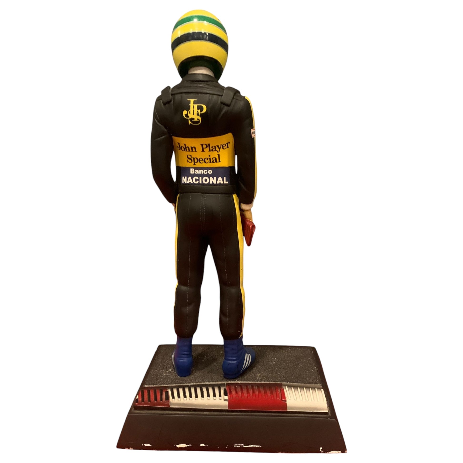 Estátua Ayrton Senna - Edição Limitada, Licenciada pelo Instituto Ayrton Senna - Madame Surtô Vintage Shop