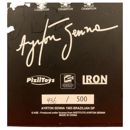 Estátua Ayrton Senna - Edição Limitada, Licenciada pelo Instituto Ayrton Senna - Madame Surtô Vintage Shop