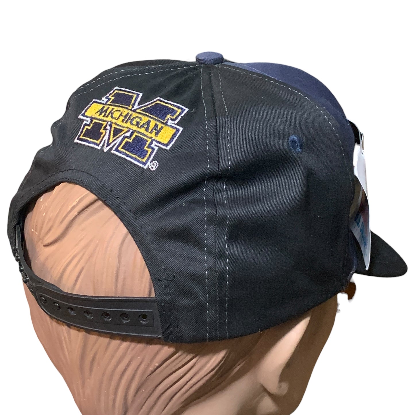 Boné Vintage Michigan Wolverines