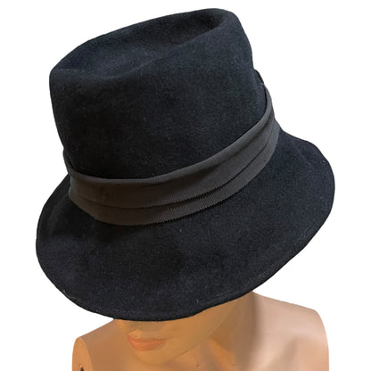 Chapeu de Feltro Preto Feminino - Modelo Charleston Anos 20 Chapelaria Gardenia