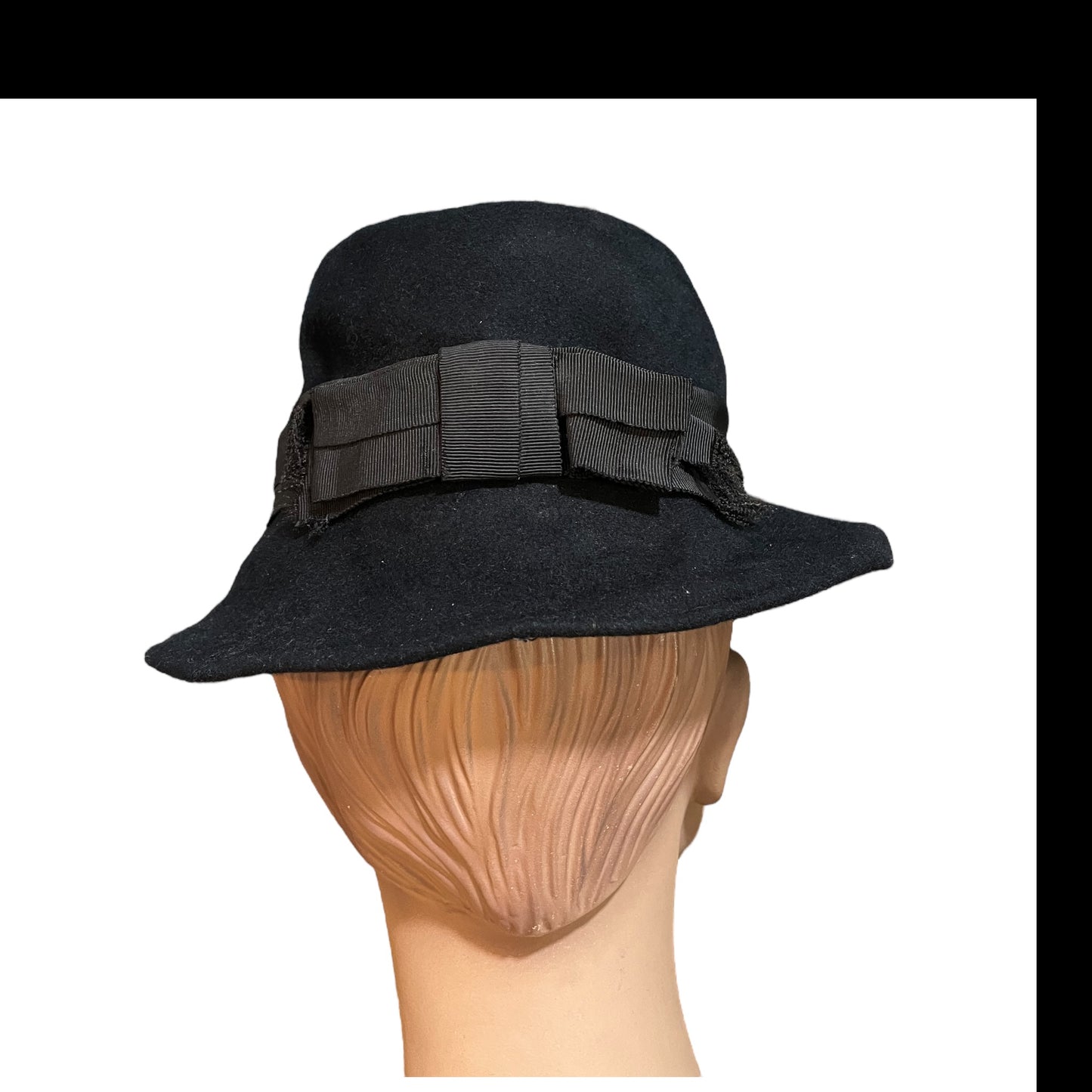 Chapeu de Feltro Preto Feminino - Modelo Charleston Anos 20 Chapelaria Gardenia