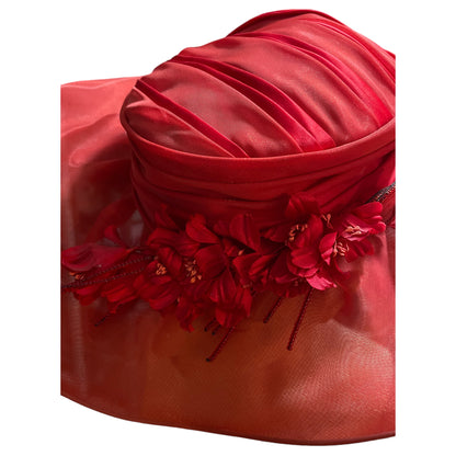 Chapéu em Organza Vermelho para Festas