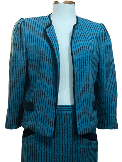 Conjunto de Blazer e Saia Listrados em Lã Vintage – Anos 80/90