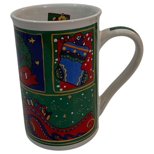 Caneca Vintage de Natal – Decoração Natalina com Pombas, Guirlandas e Ursinho de Pelúcia, Rara e Colecionável