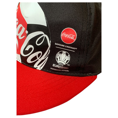 Boné Coca-Cola UEFA Euro 2020 Preto e Vermelho – Aba Reta, Snapback, Ajustável