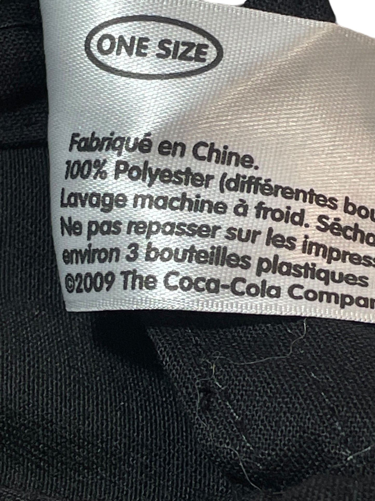 Boné Preto Coca-Cola Bordado Branco em Alto-Relevo - Ajustável com etiqueta original 2009