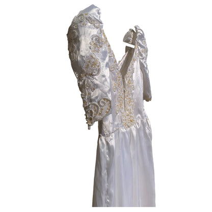 Vintage 80s Wedding Dress - Princess Style in Pearly White Satin with Removable Train