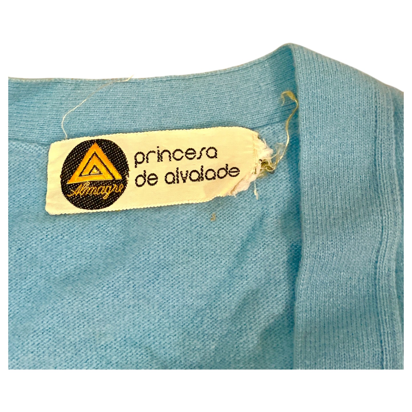 Colete Vintage de Lã Azul Bebê - Anos 80 Princesa de Alvalade Almagre