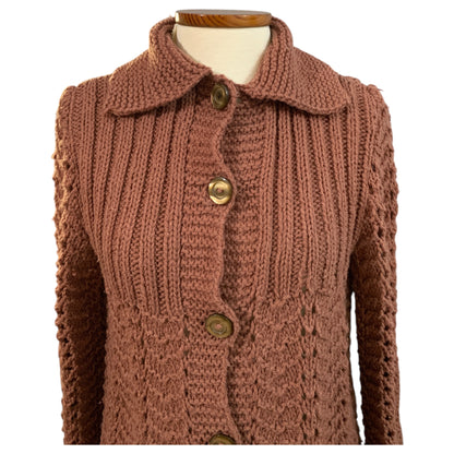 Cardigan Vintage de Crochê Marrom Terracota Rosé - Artesanal Estilo Anos 60, Gola Grande