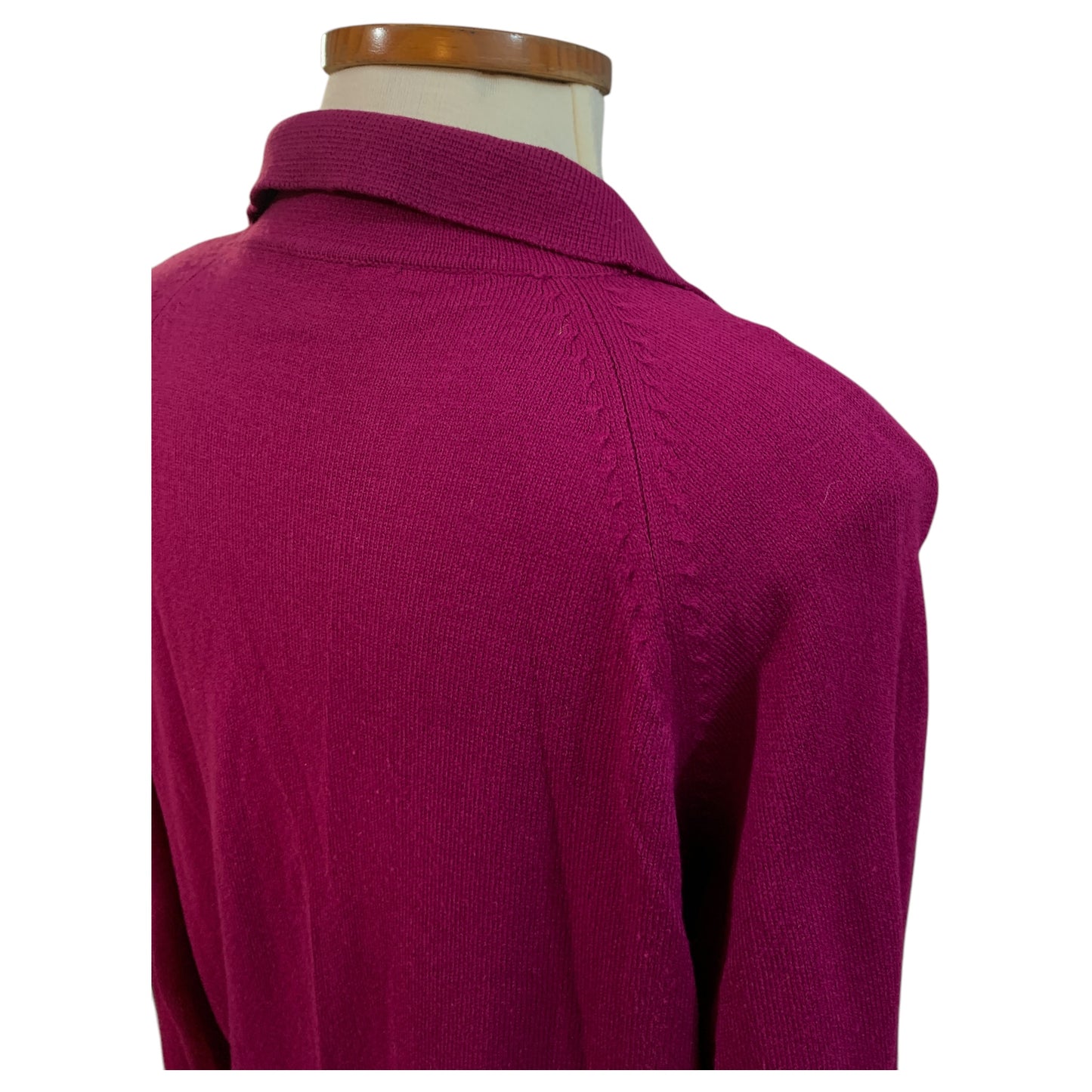 Cardigan Vintage Tricô Roxo Fúcsia | Trama Fina e Confortável 70s